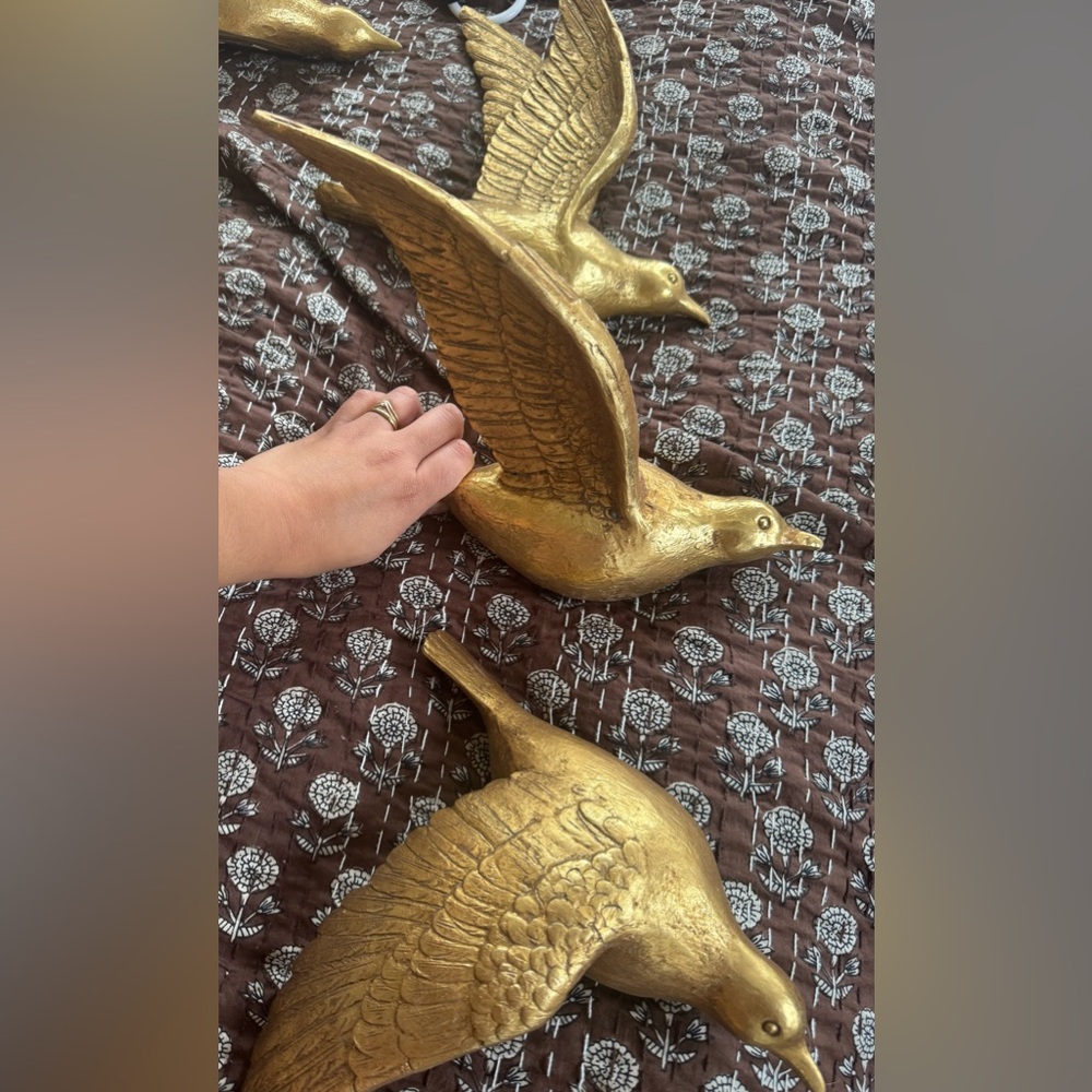 Elegant Gold Flying Bird Wall Art Set - Picture 3 of 5